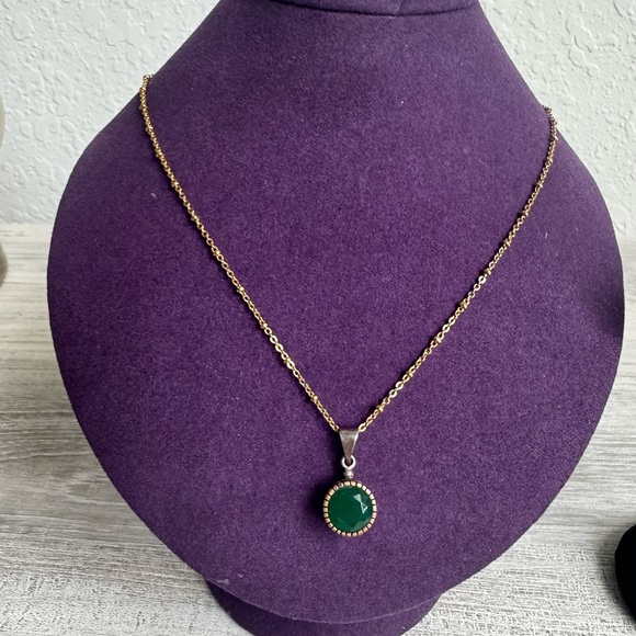 925 Sterling Silver  set of 3 vintage emerald earrings, ring & pendant - Picture 3 of 14